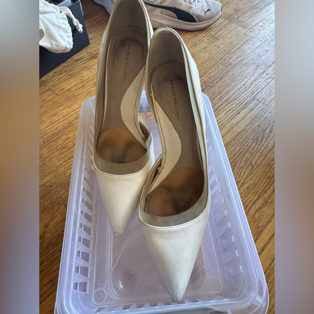 ZARA White High Heel Pumps - Picture 8 of 8